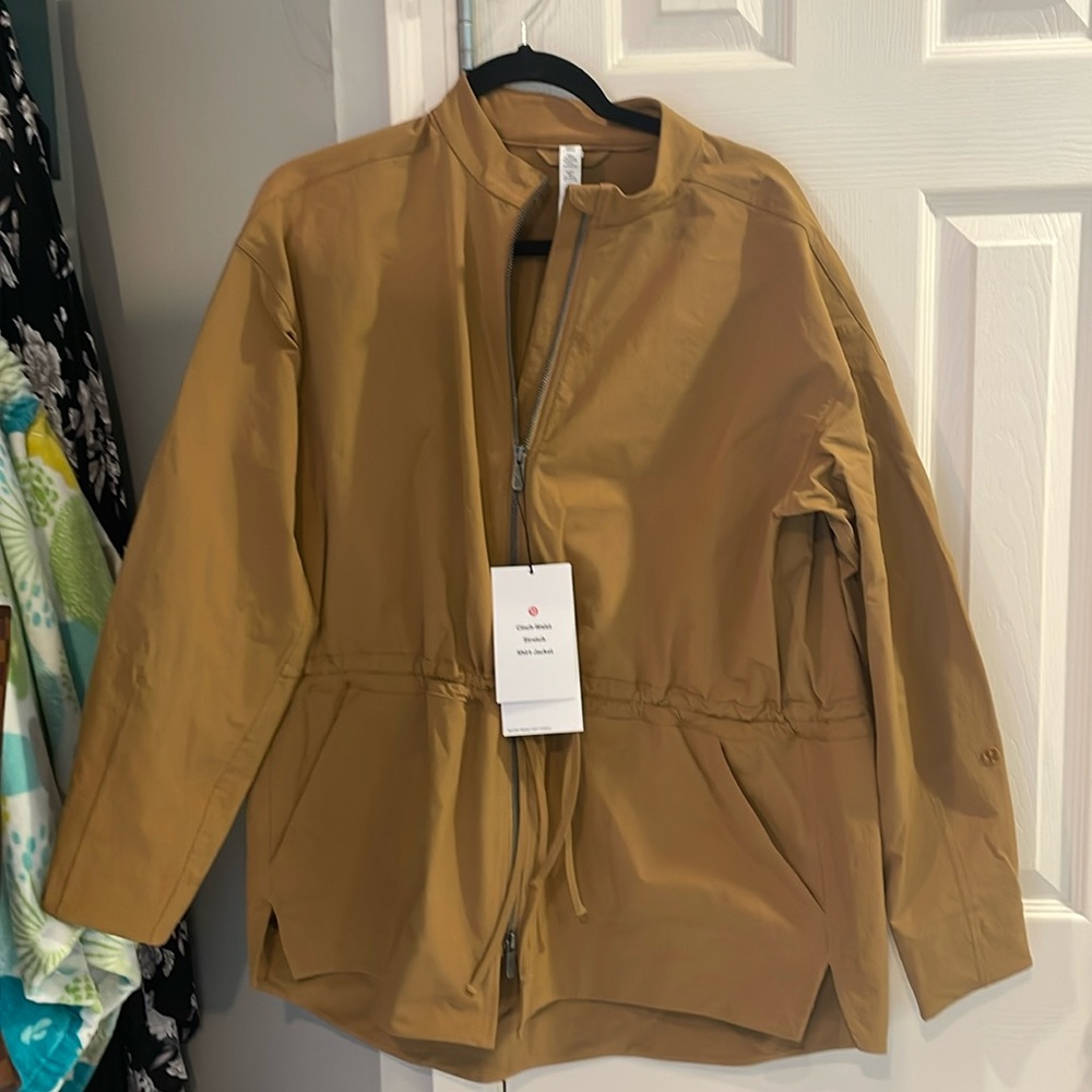 Lululemon Cinch —Waist Stretch Shirt Jacket